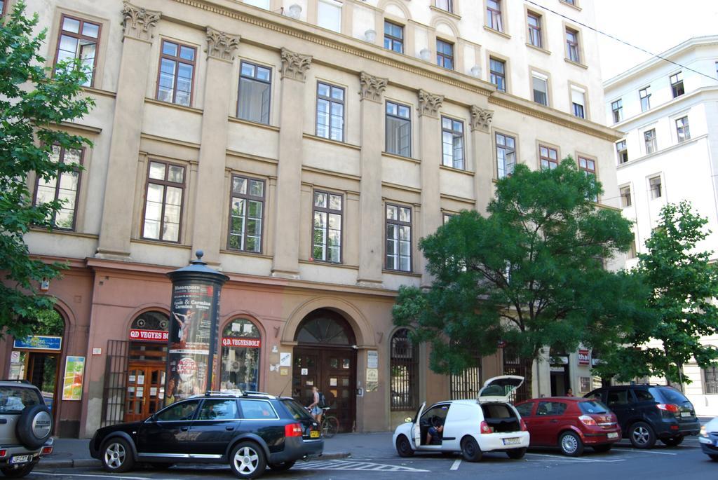 Budapest Centrum Cozy Hostel Exterior foto