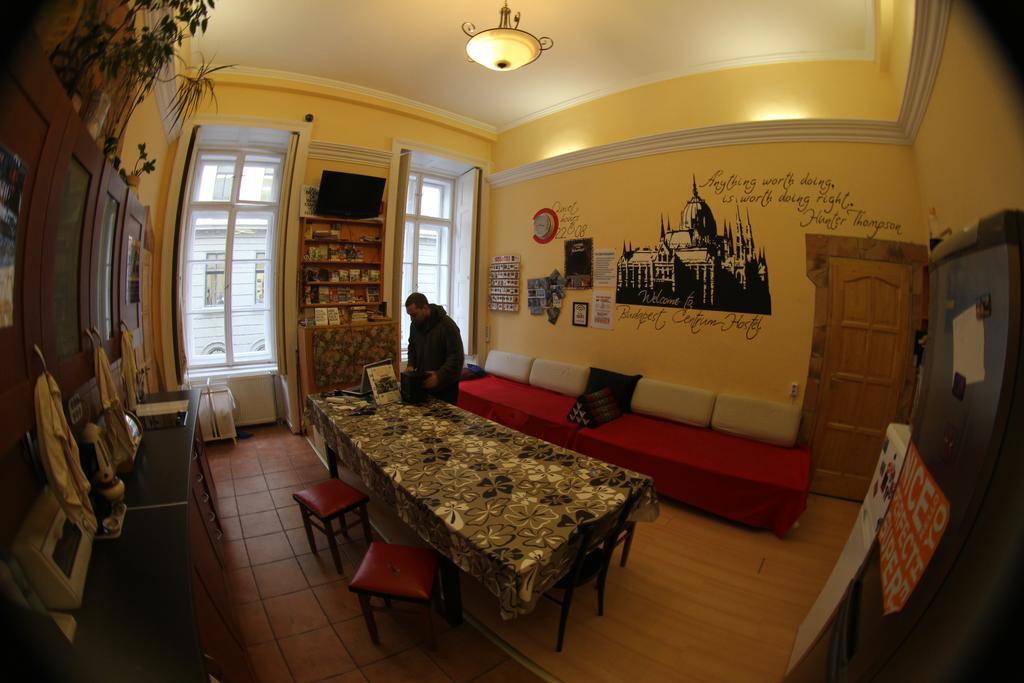 Budapest Centrum Cozy Hostel Exterior foto